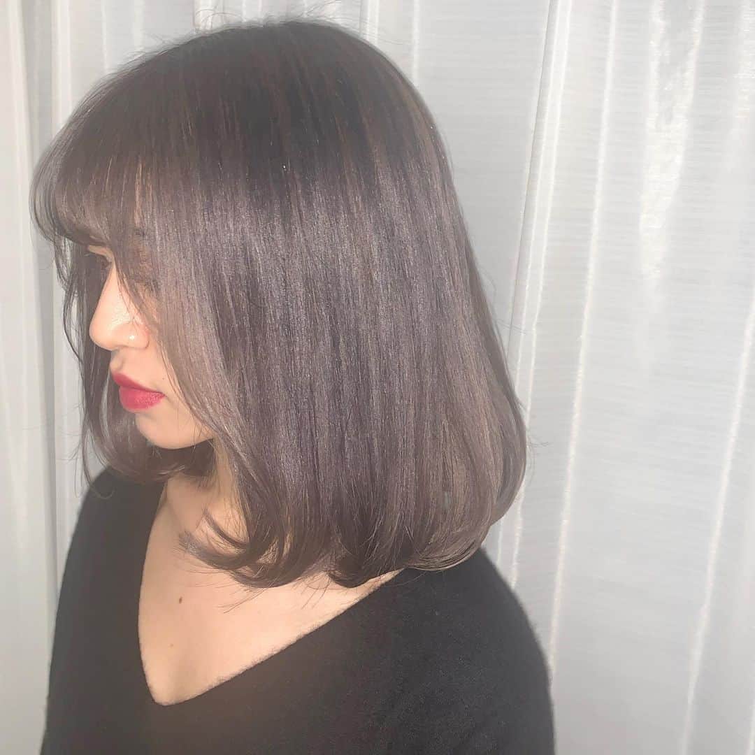 NANA HOSOYAさんのインスタグラム写真 - (NANA HOSOYAInstagram)「gray lavender beige ♡ ♡ フラッシュあり写真です。 前髪、顔まわりも作りました☺️ありがとうございました♡」1月9日 20時46分 - nana_hair_tokyo