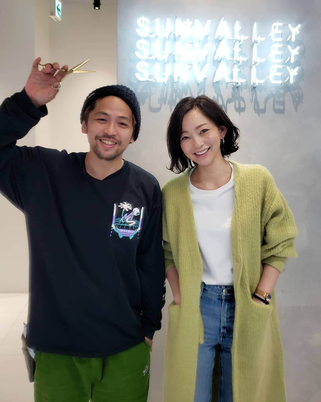 佐藤純さんのインスタグラム写真 - (佐藤純Instagram)「SUNVALLEY でカラー&カット、トリートメント✂️ @_sunvalley_  @shibuken.86  しぶけん、ありがとー😉👍 帰ってきたら息子が… ｢お母さん、なんか可愛いじゃん｣  だってー‼️😂 嬉しいわ～😆❤ #sunvalley  #サンバレー #omotesando  #表参道 #美容室 #カット #カラー #トリートメント #mama #mamamodel #model  #ママ #ママモデル #モデル」1月9日 21時01分 - junsatoidea