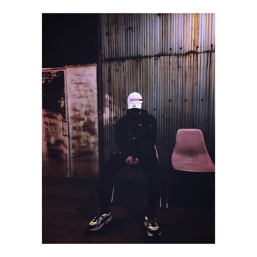 木下流声のインスタグラム：「. ...🤔 . ピース✌️🔥 . . . . #peace #ピース #puma #adererror #pumaadererror #stampd #heronpreston #laul #makavelic」