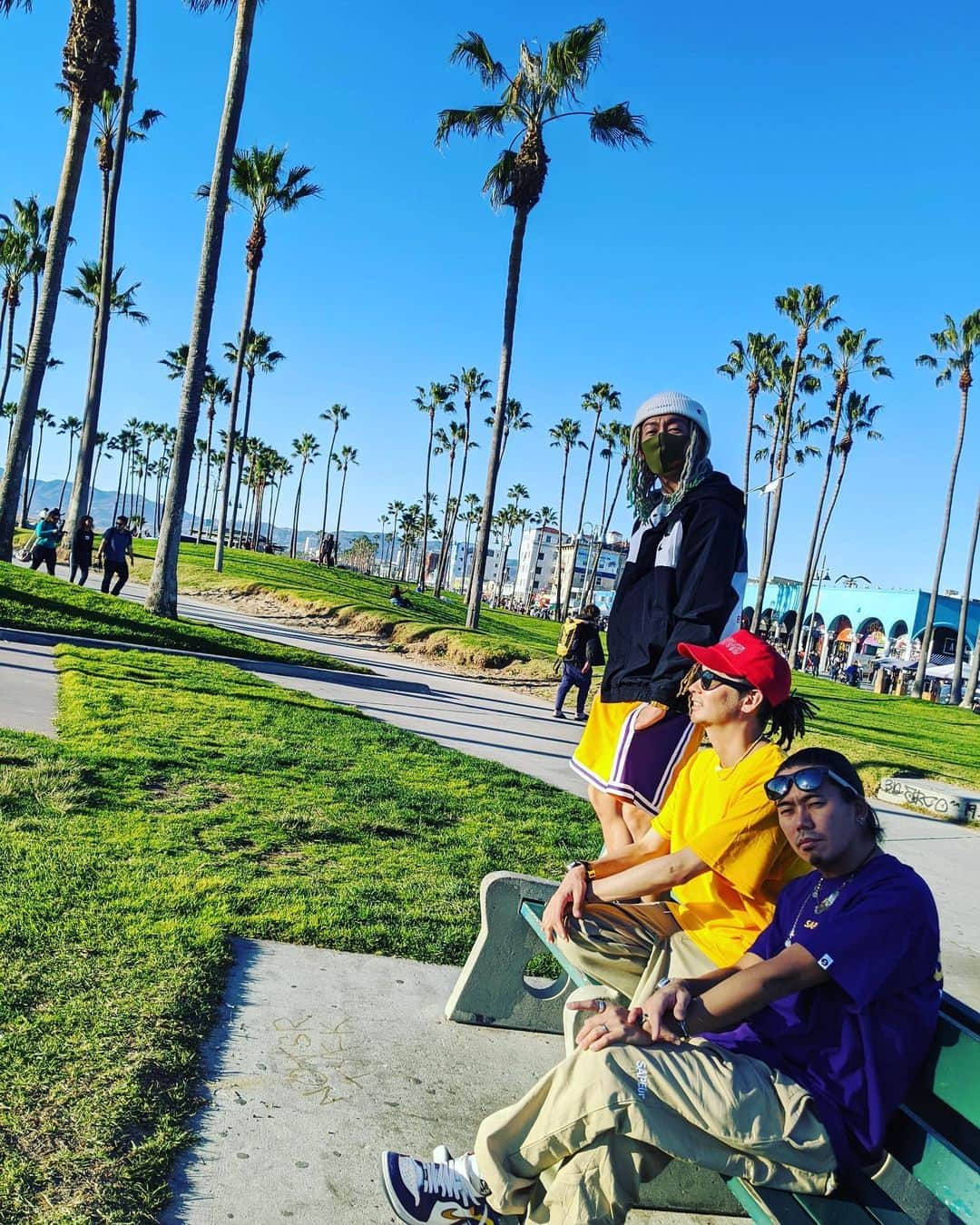 TOMO さんのインスタグラム写真 - (TOMO Instagram)「仲間に感謝旅！  Thanx！  #dapump #la #今後青い投稿続きそう」1月9日 22時00分 - dp_tomo0561