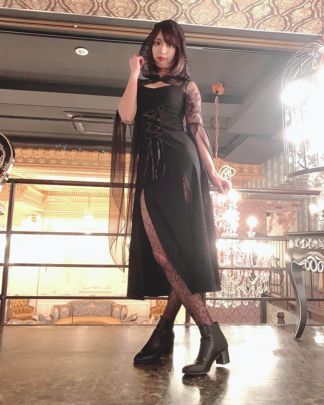 高杉麻里のインスタグラム：「今日はこんな感じの撮影😚  アレの第2弾🎸🎶 編集して出来上がるのが楽しみ！  みんなも楽しみにしててね😌」