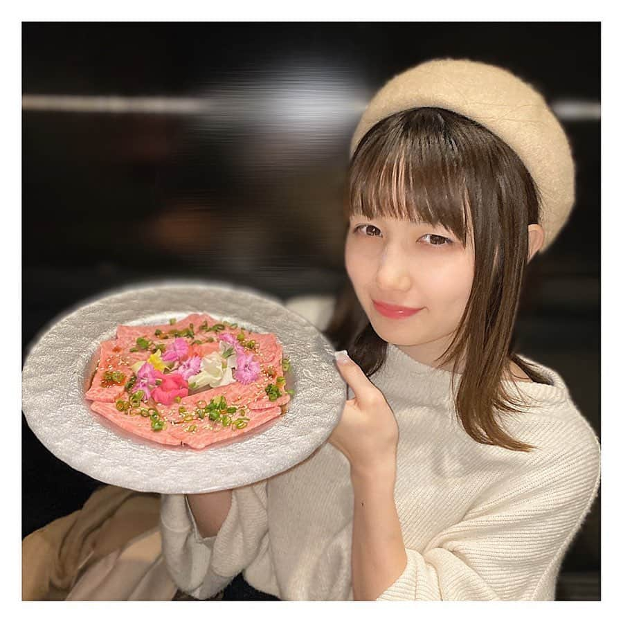 森杏奈さんのインスタグラム写真 - (森杏奈Instagram)「ㅤㅤㅤㅤㅤㅤㅤㅤㅤㅤㅤㅤㅤ ㅤㅤㅤㅤㅤㅤㅤㅤㅤㅤㅤㅤㅤ 渋谷焼肉ざぶとん @zabuton_shibuya さん にご招待していただき、 打ち合わせがてら2020年初焼肉ッ🍖( '-' ㅤㅤㅤㅤㅤㅤㅤㅤㅤㅤㅤㅤㅤ 仕切りもあってお仕事の話もしやすいですし、 何より焼肉とっても美味しかったです～☺️ ㅤㅤㅤㅤㅤㅤㅤㅤㅤㅤㅤㅤㅤ 今日はコースを頂きました🥩 店員さんの対応もとても良く、是非また行きたいです♪ そういう所、大切ですよね☝🏻 ㅤㅤㅤㅤㅤㅤㅤㅤㅤㅤㅤㅤㅤ あと、おしぼりがいい匂いでした🌸笑 ㅤㅤㅤㅤㅤㅤㅤㅤㅤㅤㅤㅤㅤ ご馳走様でした🙏🏻 ㅤㅤㅤㅤㅤㅤㅤㅤㅤㅤㅤㅤㅤ 最後の顔ね😂笑 片目おかしいの治らないんよ～😣 ㅤㅤㅤㅤㅤㅤㅤㅤㅤㅤㅤㅤㅤ #渋谷焼肉 #焼肉 ㅤㅤㅤㅤㅤㅤㅤㅤㅤㅤㅤㅤㅤ」1月9日 22時14分 - _morianna