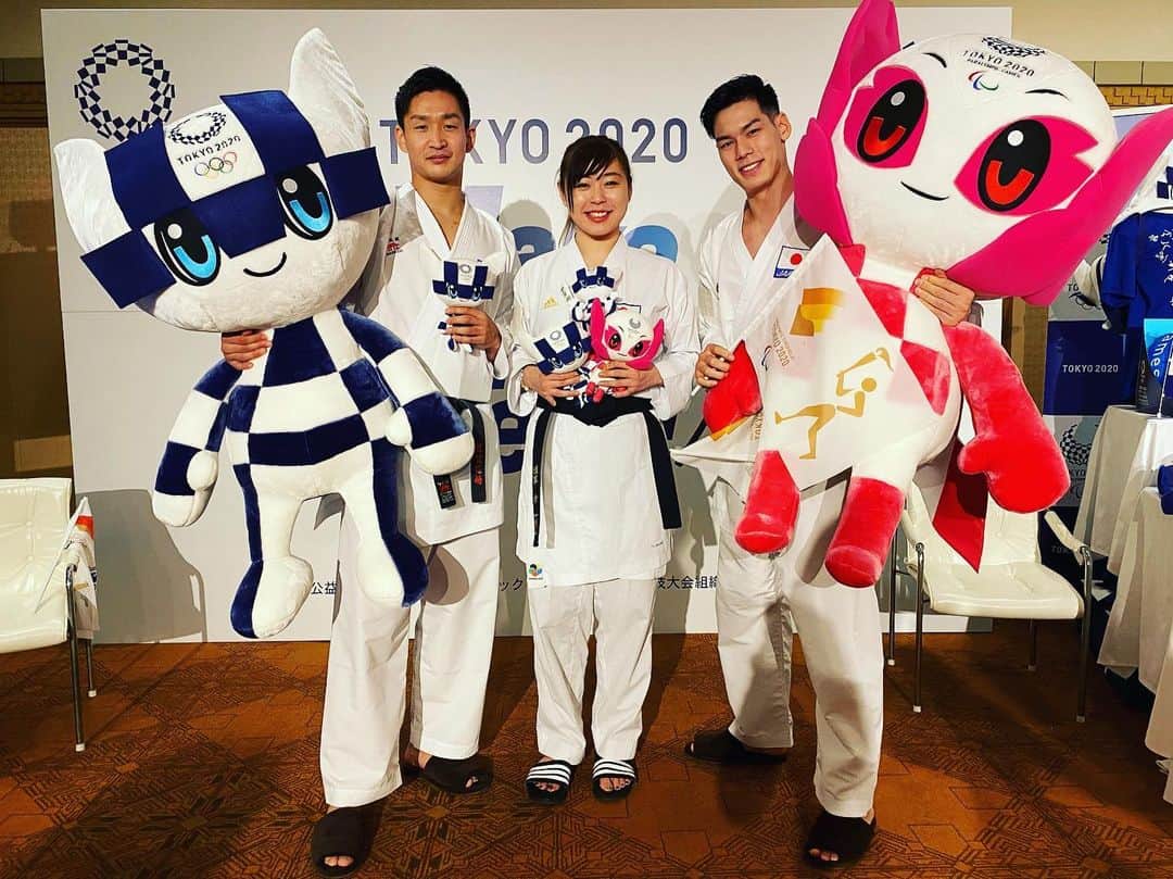 荒賀龍太郎さんのインスタグラム写真 - (荒賀龍太郎Instagram)「電通年賀会🎍🌅 今年も頑張ります。  #tokyo #2020」1月9日 22時27分 - araga1016