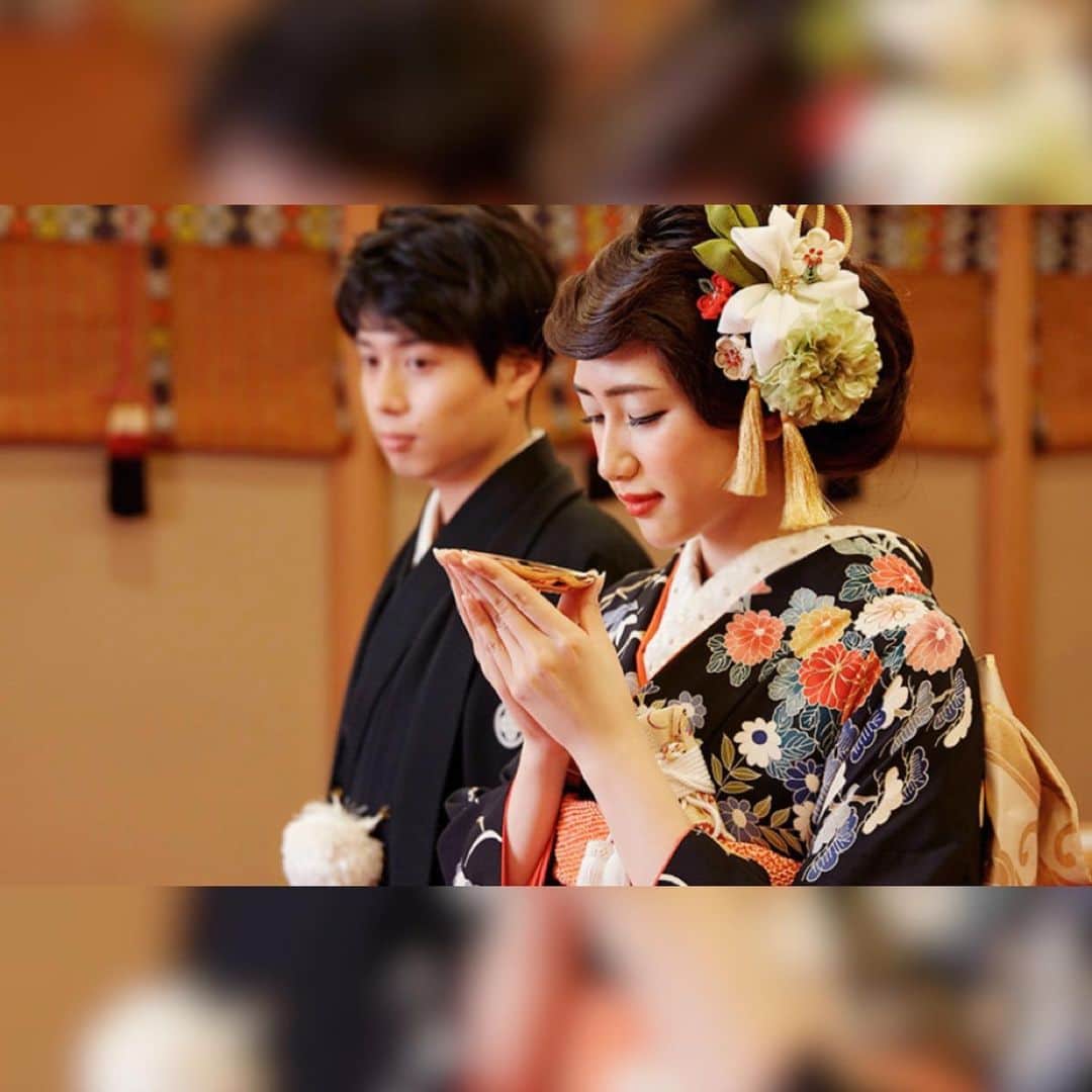黒田瑞貴のインスタグラム：「皆様今年も何卒宜しくお願い致します🎍💕 #2020  #遅すぎるあけおめ」