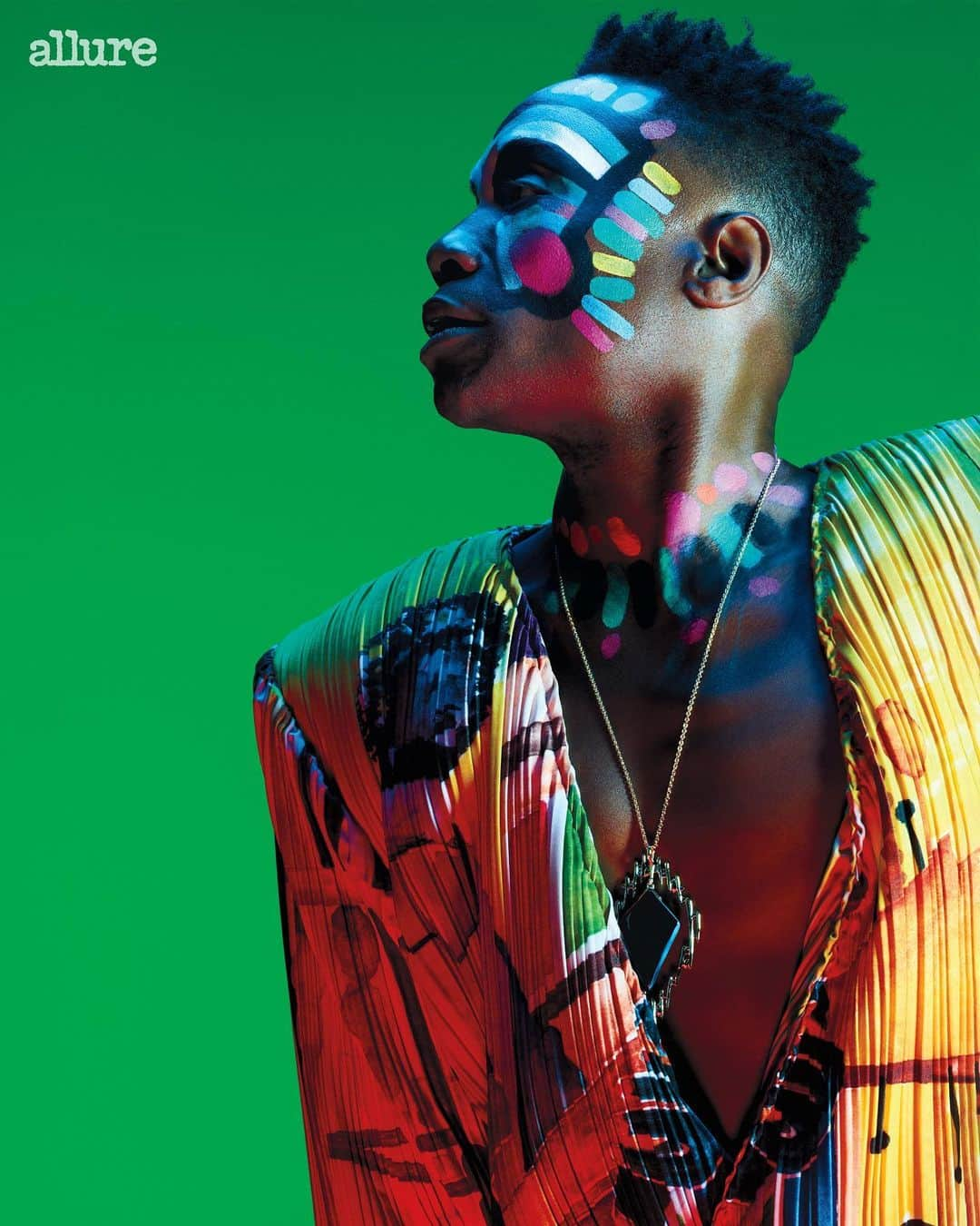 ニコラ・フォルミケッティさんのインスタグラム写真 - (ニコラ・フォルミケッティInstagram)「THE CATEGORY IS ...... LOVE ❤️🧡💛💚💙💜 @theebillyporter for @allure cover 🖤 photo by @benhassett 🤎make up art by @peterphilipsmakeup ❤️grooming by @melissa.dezarate 💙fashion by me ✌🏼🥰」1月10日 0時18分 - nicolaformichetti