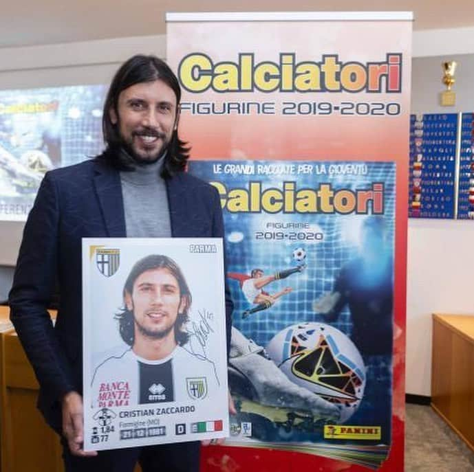 クリスティアン・ザッカルドのインスタグラム：「Evento nuova collezione Calciatori Panini 2019-2020  #conferenza #evento #figurinepanini #legaseriea」