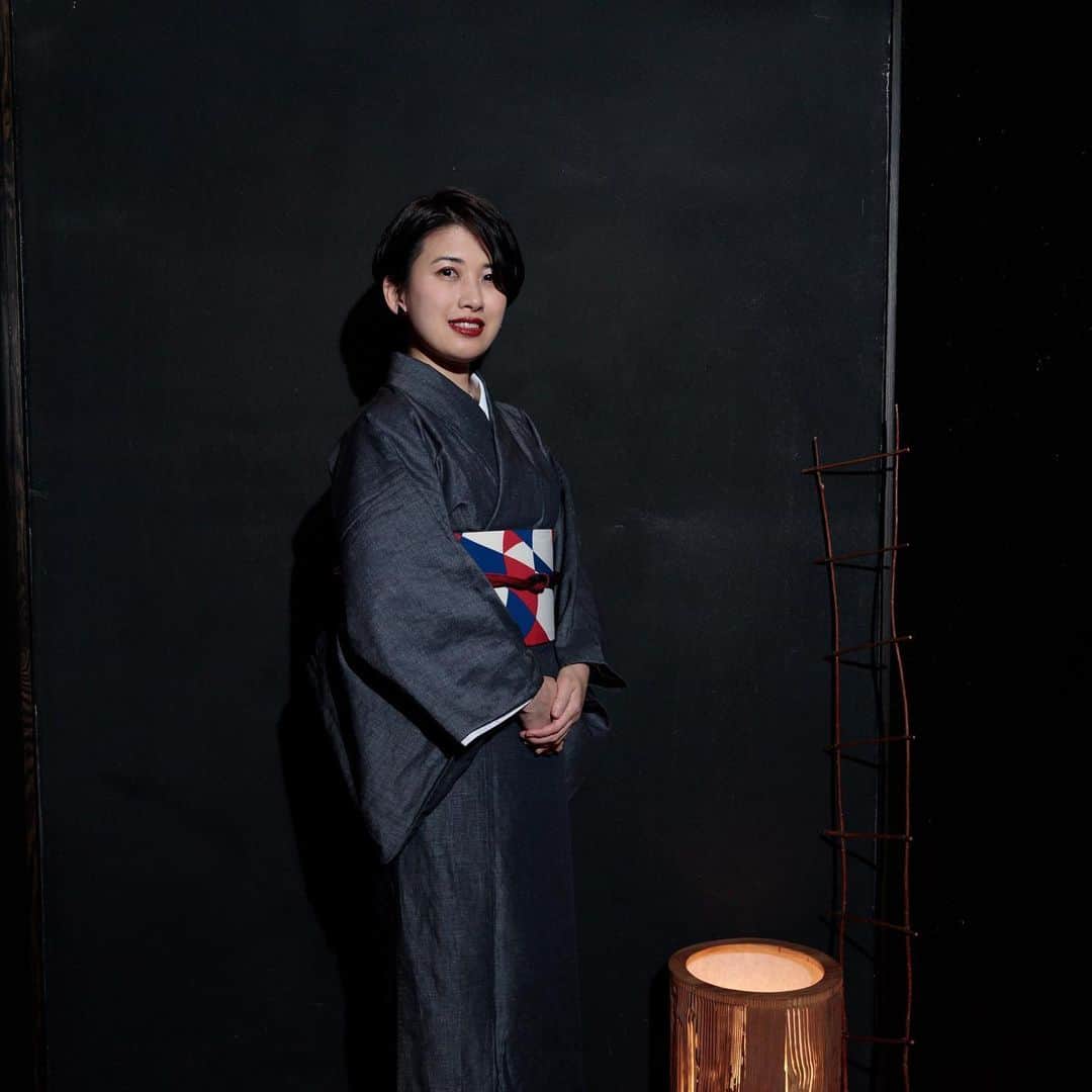 岡田育さんのインスタグラム写真 - (岡田育Instagram)「I really love this vintage haori from circa 1920s, but you might feel boring with my faces; so let’s make it alternate. . 👘 🍣 👘 🍣 👘🍣👘🍣👘🍣 . #kimono #haori #羽織 🍣: @omakaseroom.nyc . #👘🔰」1月10日 1時05分 - okadaic