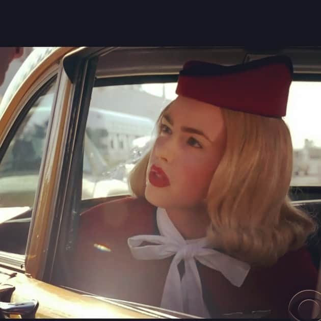 アマンダ・シュルのインスタグラム：「#TBT to my first big guest star role. Any guesses what it was? Gold star to name the actor who played my character’s love interest. *Fun fact- the wig added some volume to my noggin and one of the producers asked if I could make my head smaller....#showbiz」