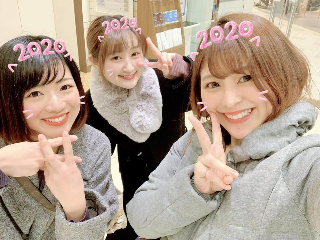 寺島紀世さんのインスタグラム写真 - (寺島紀世Instagram)「しふぉん、みなみんと新年会してきたよ🥰🥰🥰🥰 楽しい時間はあっという間🍣」1月10日 1時01分 - kiyo_926