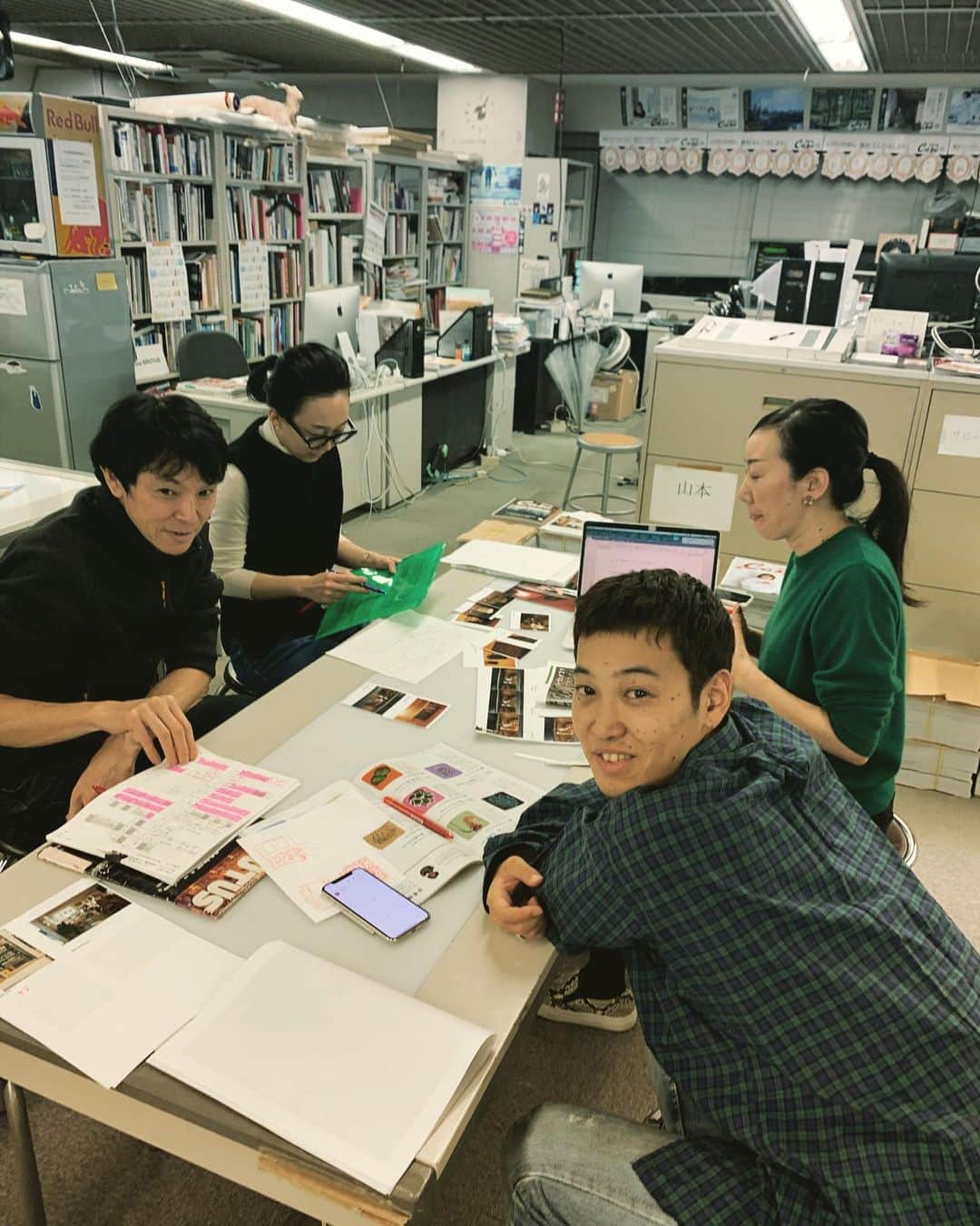 西田善太さんのインスタグラム写真 - (西田善太Instagram)「働くものに幸あれ❤️ #BRUTUS #モーニングコーヒーとブレンド」1月10日 1時11分 - zentanishida