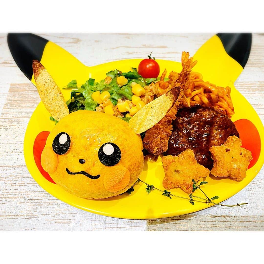 渡部いずみさんのインスタグラム写真 - (渡部いずみInstagram)「﻿ ﻿ ﻿ ﻿ ✨﻿ ﻿ ﻿ ﻿ ﻿ ✨💛ポケモンカフェ💛✨﻿ ﻿ ﻿ ﻿ １ヶ月前に予約するシステムだけど﻿ 日曜日に行きたくて😫🙌﻿ ﻿ まじで接戦で勝ち抜いた﻿ 日曜の予約枠🤤💛﻿ ﻿ ﻿ ﻿ ﻿ ﻿ ﻿ ﻿ p.s.﻿ ヒバニーのぬいぐるみ売り切れにヤキモキ❗️ ﻿ この飾ってあるやつ売ってくれ😫❗️﻿ ﻿ ﻿ ﻿ ﻿ ﻿ ﻿ ﻿ ﻿ ﻿ ﻿ ﻿ ﻿ ﻿ #PINCHER﻿ #ピンシャー﻿ #インスタ﻿ #インスタライブ﻿ #スキンケア﻿ #ヘアケア﻿ #beauty﻿ #一手間﻿ #美意識﻿ #美容﻿ #通販﻿ #楽天﻿ #yahoo﻿ #Amazon﻿ #自社モール﻿ #ネイルオイル﻿ #美肌﻿ #反ステマ﻿ #美髪﻿ #インスタライブ﻿ #動画﻿ #習慣﻿ #ポケモンセンター﻿ #ポケモンカフェ﻿ #ポケモン」1月10日 12時03分 - pincher__izumi