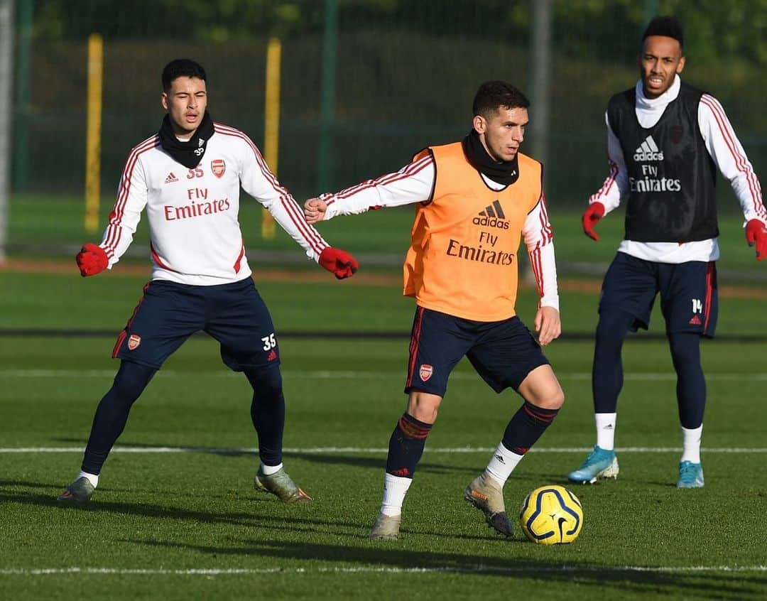 ルーカス・トレイラさんのインスタグラム写真 - (ルーカス・トレイラInstagram)「Training ⚽️❤️💪🏻 #LT11」1月10日 4時51分 - ltorreira34