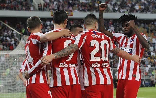 トーマス・パーテイのインスタグラム：「EQUIPO, HUMILDAD Y TRABAJO 🔥🔥❤️ #aupaatleti #colonel #hastalafinal」