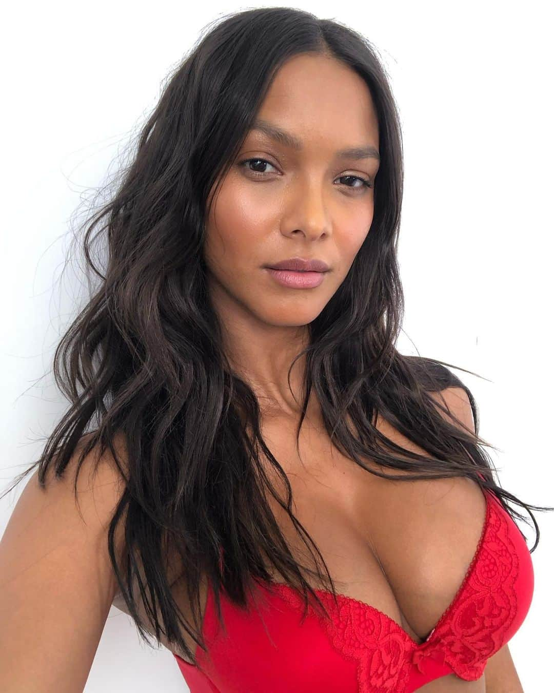 ライス・リベイロさんのインスタグラム写真 - (ライス・リベイロInstagram)「Back with the fam ❣️」1月10日 8時18分 - laisribeiro