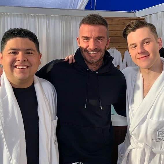 Nolan Gouldのインスタグラム：「So this happened on @abcmodernfam last night...」