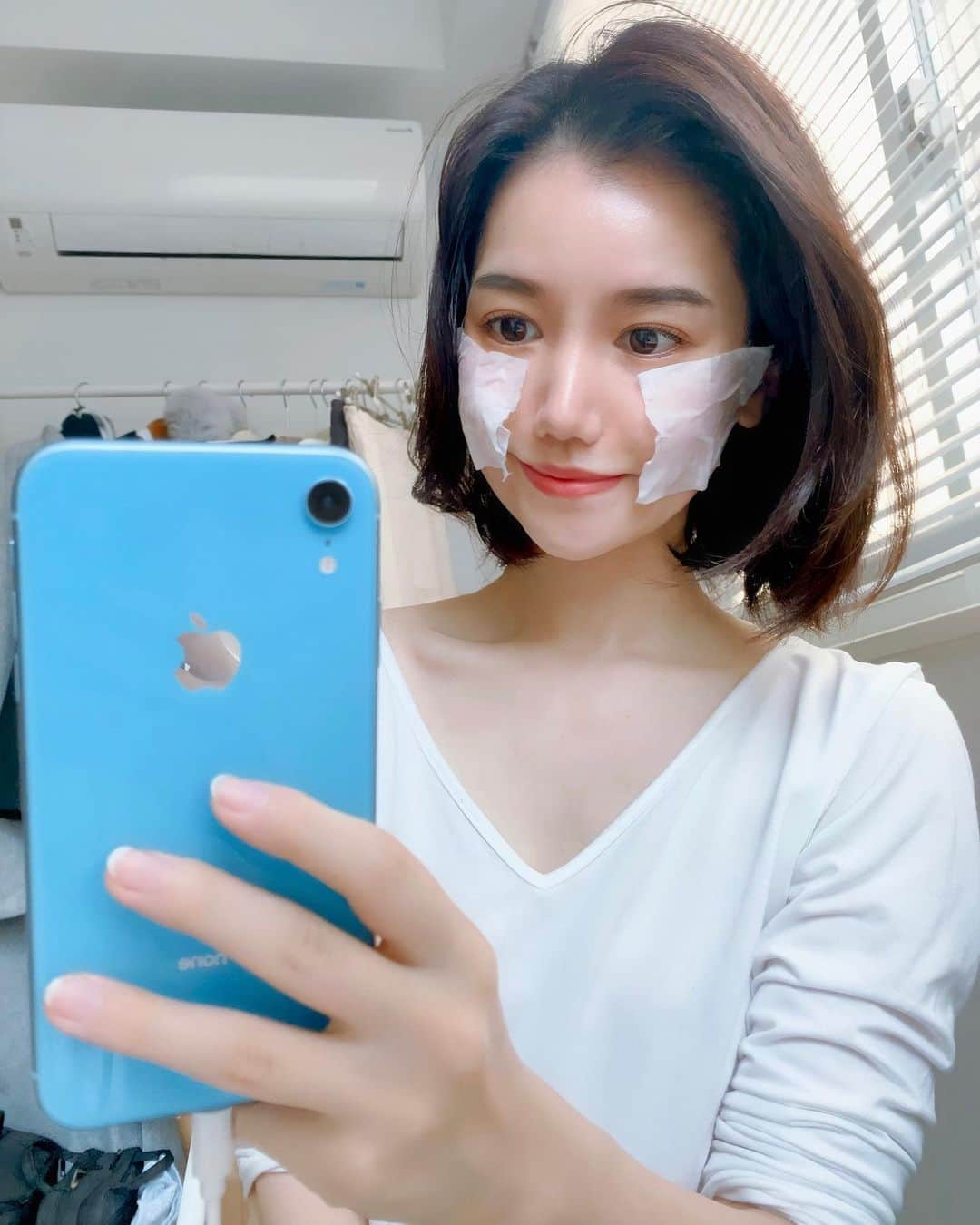のインスタグラム：「スキンケア中﻿👳‍♀️ ﻿ ﻿ #スキンケア #パック中 #女子アナ #女子アナウンサー #アナウンサー #美容 #美容好きな人と繋がりたい」