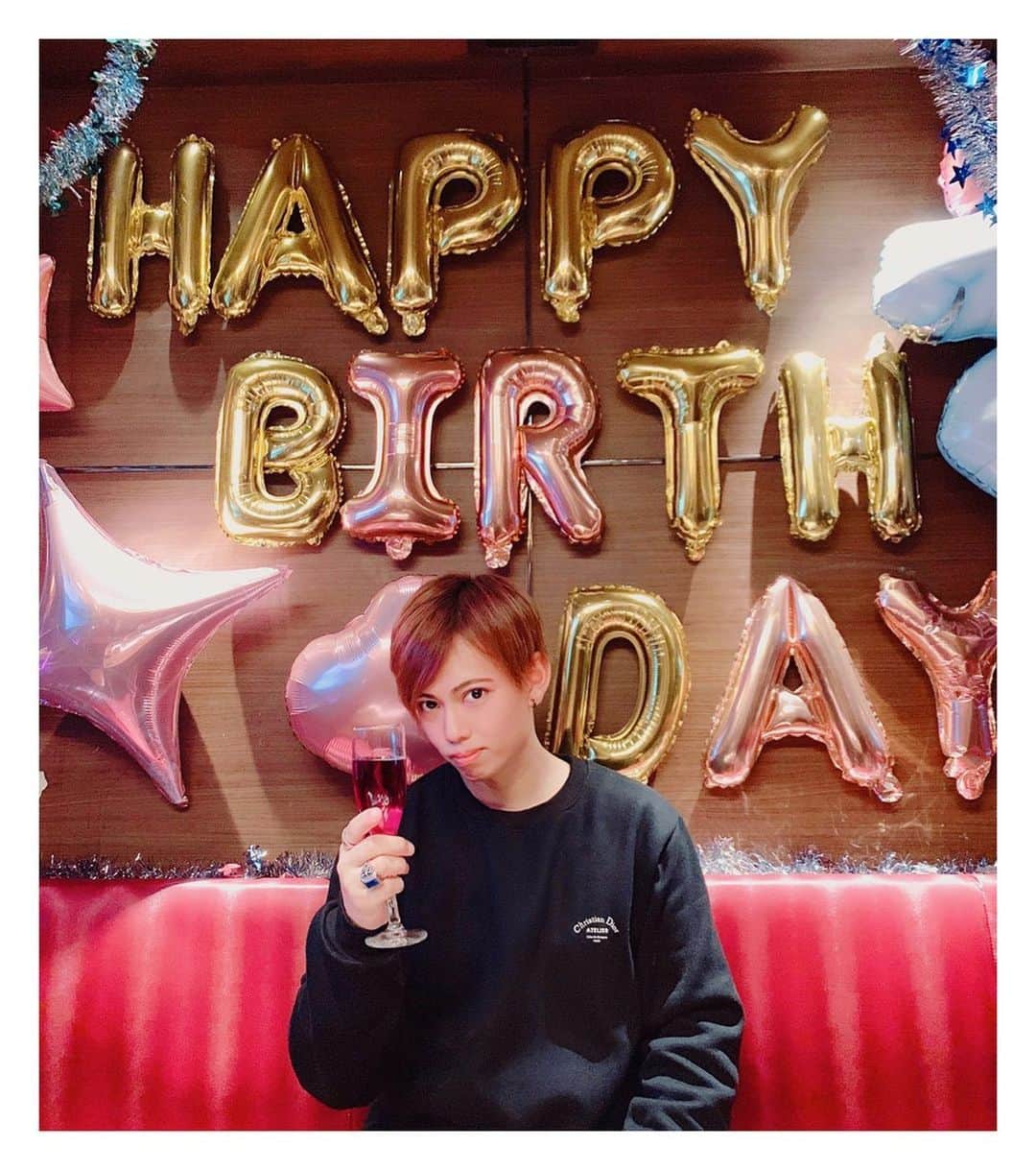 YASTIN のグルメインスタ