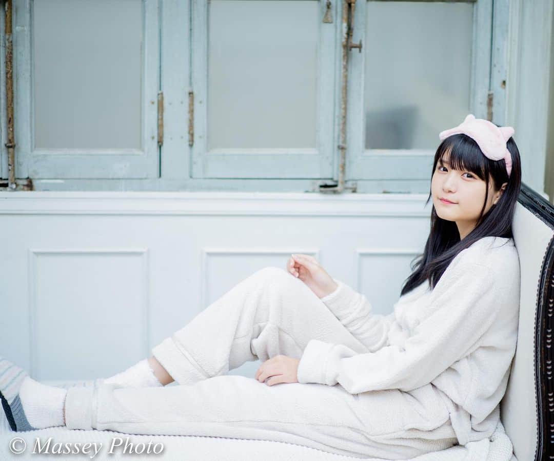 のインスタグラム：「. . . . 「studio Lulu 狛江」で撮った写真です。 モデルは朝日南かのんちゃんです。 It is a picture taken in the studio “studio Lulu Komae”. Her name is Kanon Asahina. . . #ポートレート #ポートレート女子 #ポートレートモデル #ポートレート撮影 #ポートレート部 #ポートレイト #ポトレ #被写体 #モデル #被写体モデル #写真部 #東京カメラ部 #サロンモデル #美脚 #撮影会モデル #撮影会の女神さま #portrait #excellent_portraits #girlsphoto #lovers_nippon_portrait #portrait_perfection #portraitphotography #japanesegirl #japanesemodel #model #tokyogirl #good_portraits_world #모델촬영 #인물사진」