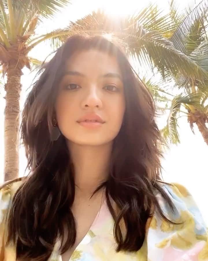 ラライン・シャーのインスタグラム：「🌴Vainpot’s version of fun in the 🌞」
