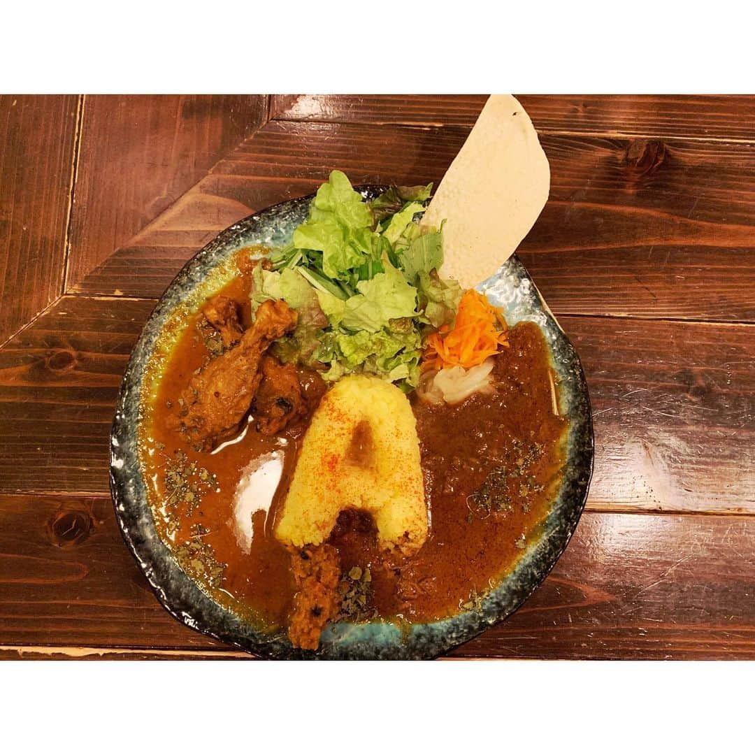 白山治輝さんのインスタグラム写真 - (白山治輝Instagram)「2019あげ忘れカレー🍛 ①スープカレーなっぱ(大阪) ②ANDY CURRY (名古屋) ③ボテロ(駒澤大学) ④カレー屋SUN(福島)  #brianthesun #カレー部」1月10日 14時40分 - harukithesun