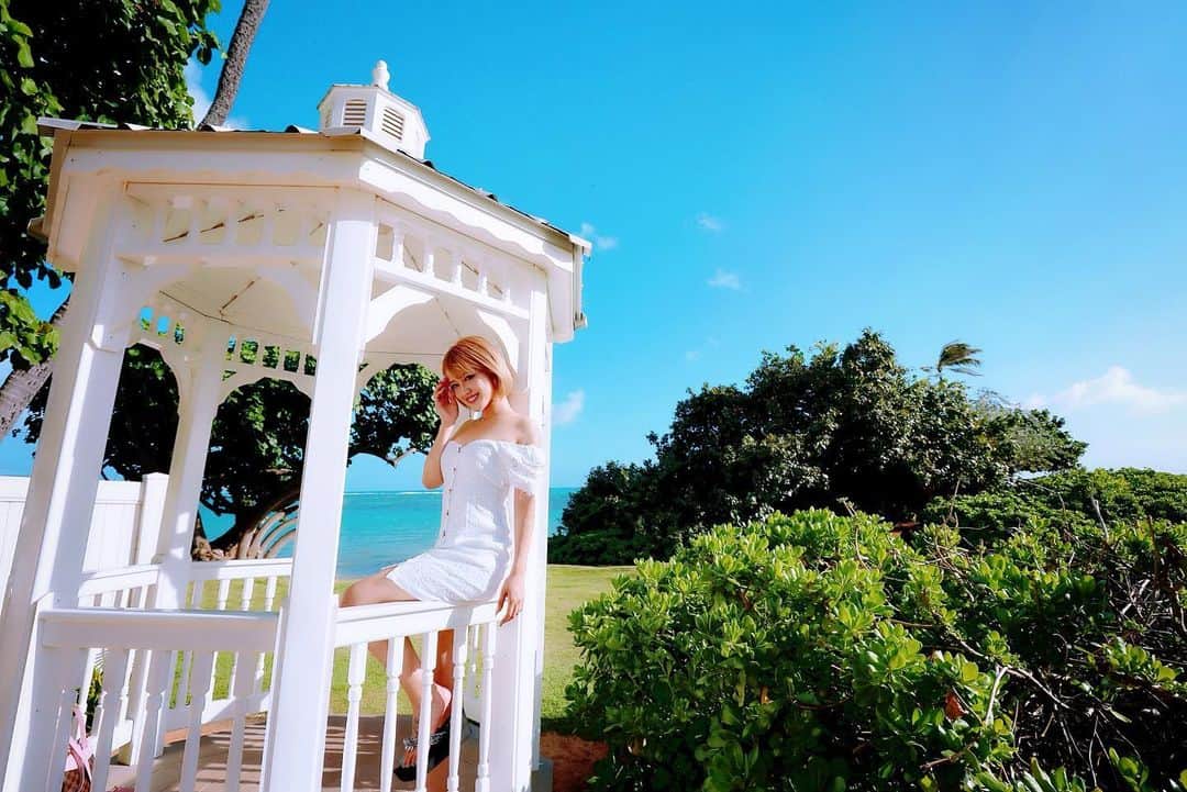 五月千和加さんのインスタグラム写真 - (五月千和加Instagram)「. 👰💖💍 結婚式🌺Hawaiiでしたい☺️🌈✨✨ Photo by @timbretantrums . #結婚式　#shortbob #blondehair #kahalabeach #beach #wedding #nature #hawaii #honolulu #waikiki #trip #travel #vacation #休暇　#バケーション　#カハラ　#カハラビーチ　#ビーチ　#ハワイ　#ホノルル　#ワイキキ　#自然」1月10日 16時30分 - satsuki_senwaka