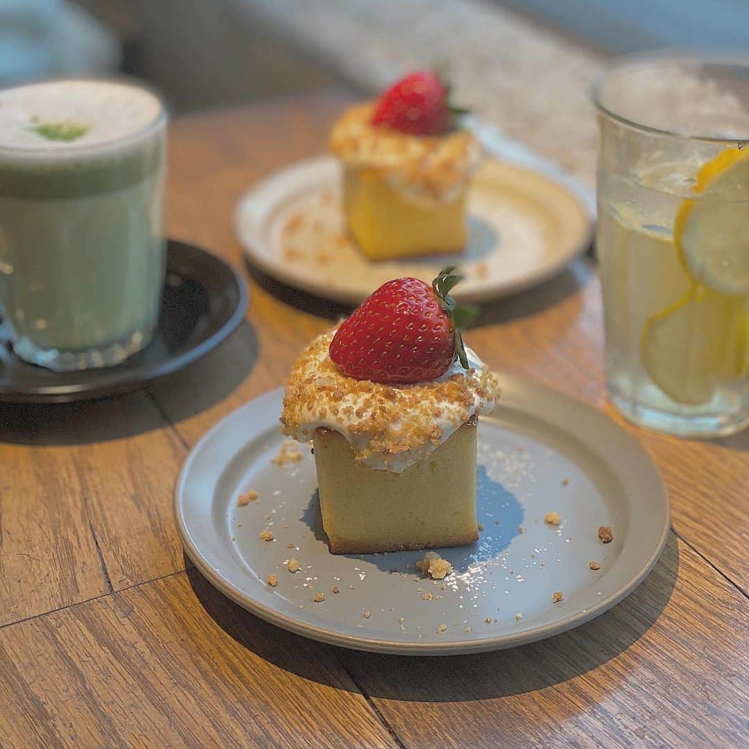 岡元優香のグルメインスタ