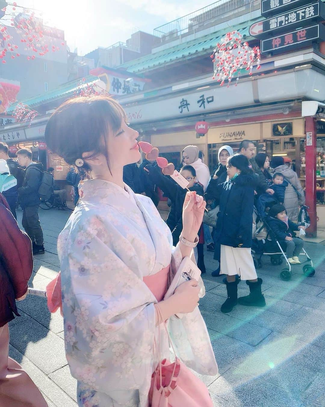 森下悠里さんのインスタグラム写真 - (森下悠里Instagram)「浅草で初詣⛩✨✨ - #kimono #asakusa #japan」1月10日 18時01分 - yuurimorishita