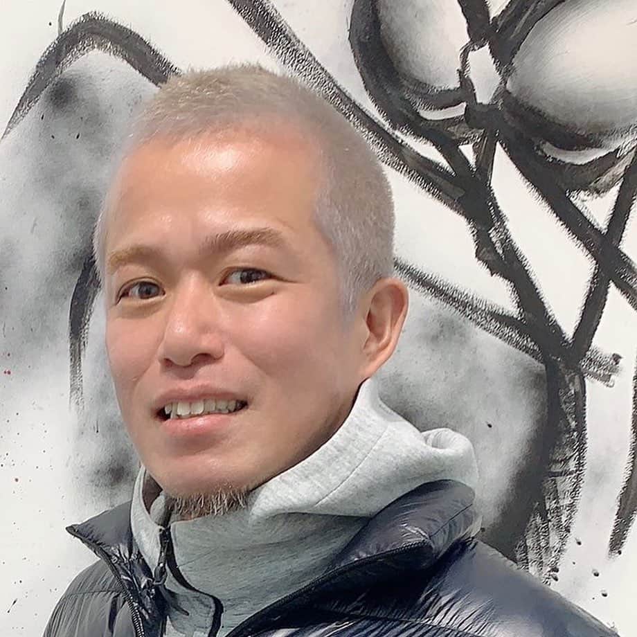 田端信太郎のインスタグラム：「綺麗なジャイアン」