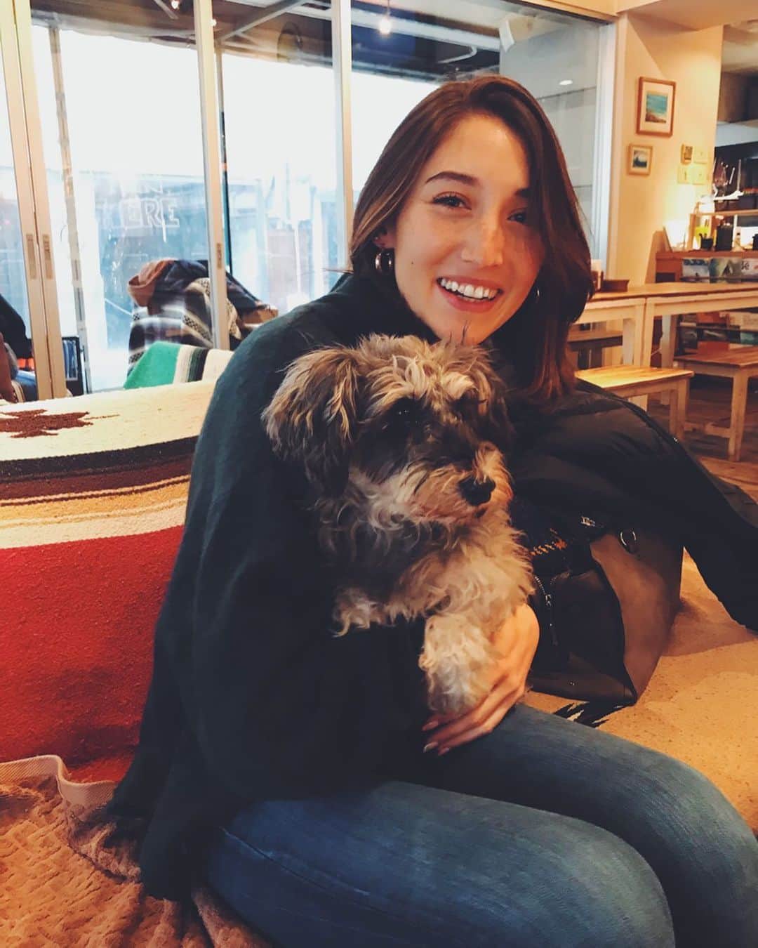ジュディ舞衣のインスタグラム：「Doggie date with my fav アズ💓」