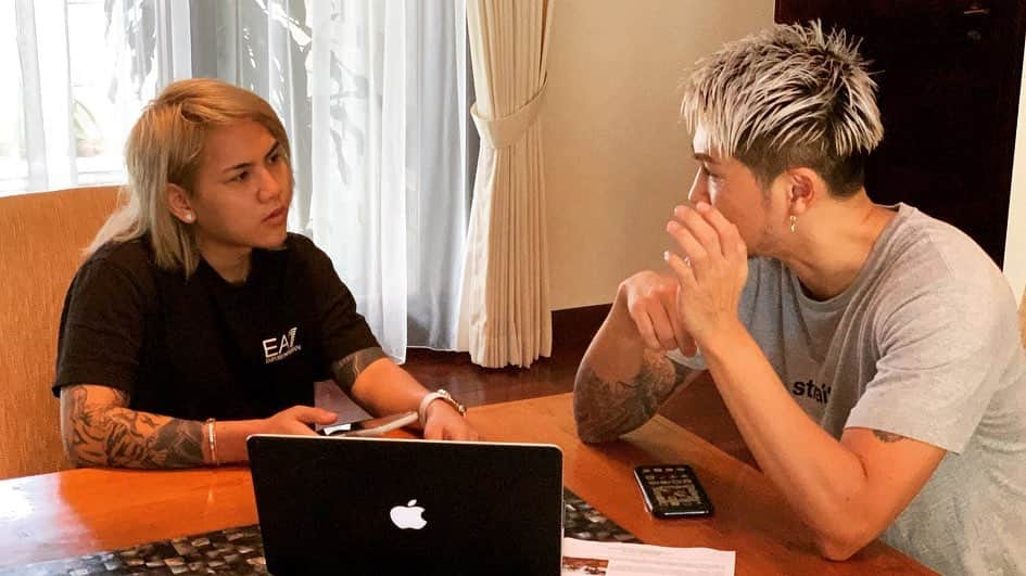 DJ ACEさんのインスタグラム写真 - (DJ ACEInstagram)「💻 @evelinnadaanjani  #meeting #bali #indonesia #newproject」1月10日 19時16分 - ace1djace