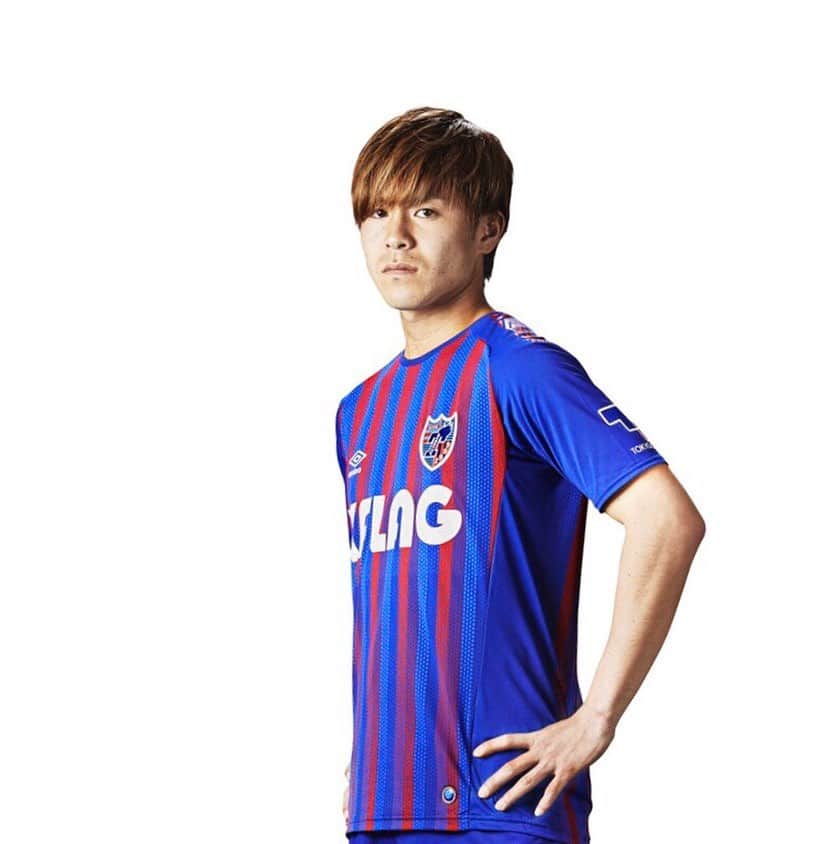 小川諒也のインスタグラム：「今年から6番つけさせてもらいます。 この番号に恥じないプレー 自分なりの6番の形を示していきます！ #fctokyo  #小川諒也  #6」