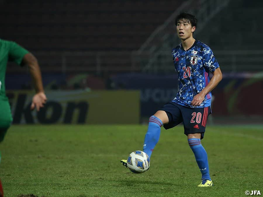 日本サッカー協会さんのインスタグラム写真 - (日本サッカー協会Instagram)「📸Match photos①｜U-23日本代表、終盤のミスに泣きサウジアラビアに敗戦 ・ 🏆AFC U-23選手権タイ2020 グループステージ第1戦 U-23日本代表 1-2 U-23サウジアラビア代表 ⚽56分 #食野亮太郎 ・ ――― 🏆AFC U-23選手権タイ2020（1/8～26） 1/9 1-2 U-23サウジアラビア🇸🇦 1/12 22:15 🆚U-23シリア🇸🇾 1/15 22:15 🆚U-23カタール🇶🇦 📺テレビ朝日系列/NHK BS1 👉大会情報はJFA.jpへ #daihyo #U23日本代表 #AFCU23 ―――」1月10日 19時57分 - japanfootballassociation