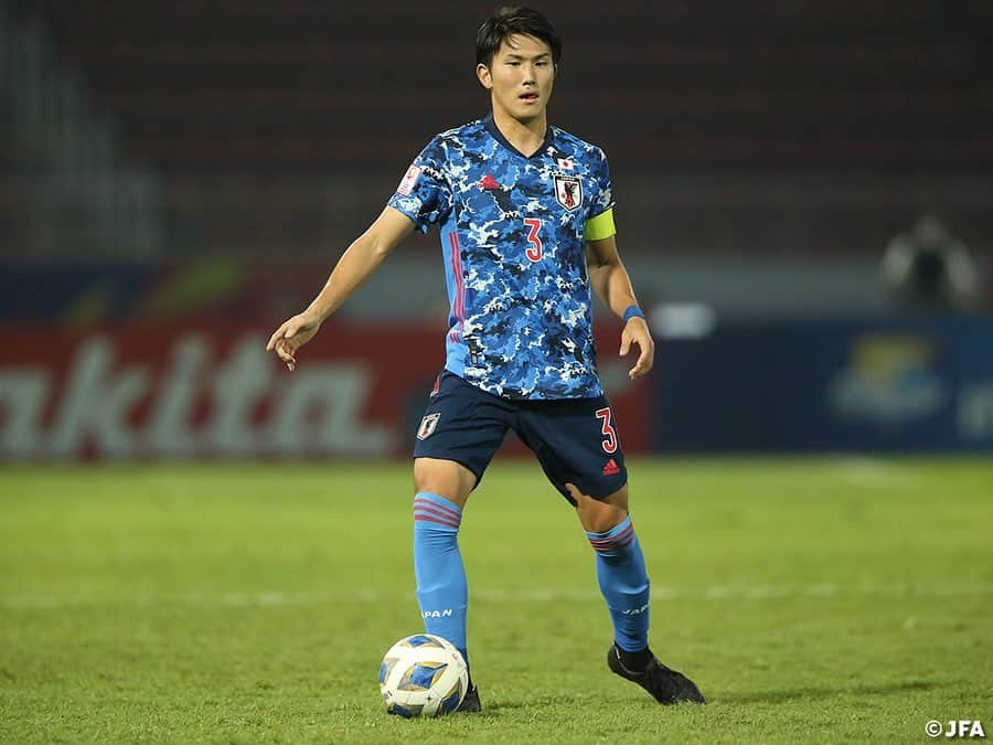 日本サッカー協会さんのインスタグラム写真 - (日本サッカー協会Instagram)「📸Match photos①｜U-23日本代表、終盤のミスに泣きサウジアラビアに敗戦 ・ 🏆AFC U-23選手権タイ2020 グループステージ第1戦 U-23日本代表 1-2 U-23サウジアラビア代表 ⚽56分 #食野亮太郎 ・ ――― 🏆AFC U-23選手権タイ2020（1/8～26） 1/9 1-2 U-23サウジアラビア🇸🇦 1/12 22:15 🆚U-23シリア🇸🇾 1/15 22:15 🆚U-23カタール🇶🇦 📺テレビ朝日系列/NHK BS1 👉大会情報はJFA.jpへ #daihyo #U23日本代表 #AFCU23 ―――」1月10日 19時57分 - japanfootballassociation