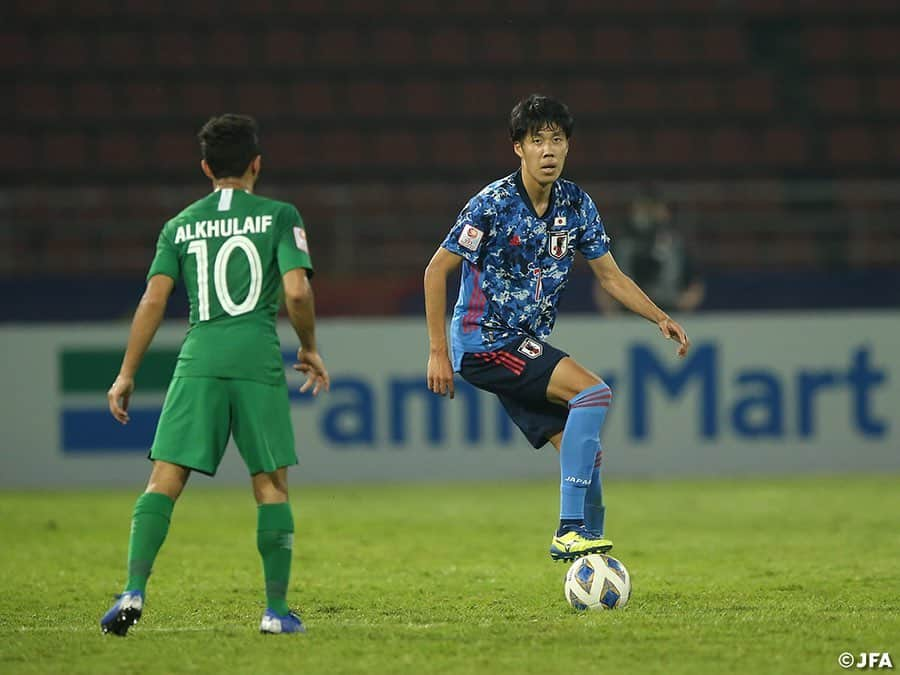 日本サッカー協会さんのインスタグラム写真 - (日本サッカー協会Instagram)「📸Match photos②｜U-23日本代表、終盤のミスに泣きサウジアラビアに敗戦 ・ 🏆AFC U-23選手権タイ2020 グループステージ第1戦 U-23日本代表 1-2 U-23サウジアラビア代表🇸🇦 ⚽56分 #食野亮太郎 ・ ――― 🏆AFC U-23選手権タイ2020（1/8～26） 1/9 1-2 U-23サウジアラビア🇸🇦 1/12 22:15 🆚U-23シリア🇸🇾 1/15 22:15 🆚U-23カタール🇶🇦 📺テレビ朝日系列/NHK BS1 👉大会情報はJFA.jpへ #daihyo #U23日本代表 #AFCU23 ―――」1月10日 19時59分 - japanfootballassociation