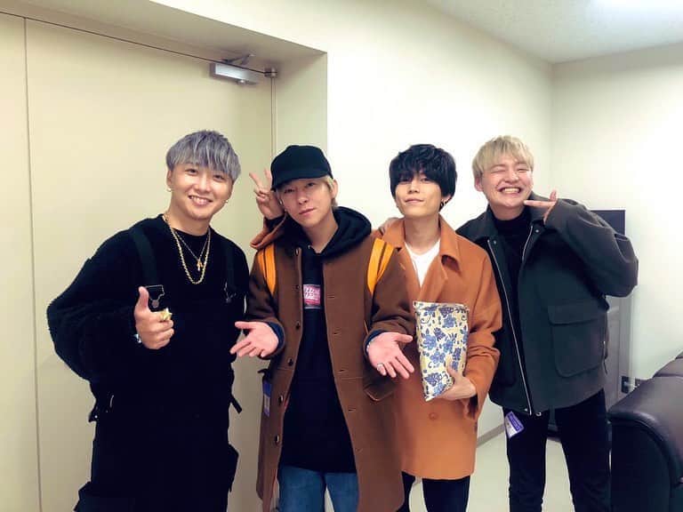 藤井達也のインスタグラム：「最高な空間ありがとうございました😊  とりあえず近すぎて手が届きそうでしたw 今日も頑張ってね😄  行きたかった、、、 #da_ice #渋谷」
