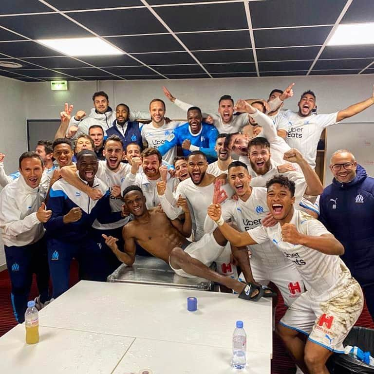 ディミトリ・ペイェさんのインスタグラム写真 - (ディミトリ・ペイェInstagram)「Une E.Q.U.I.PE ❤️ @olympiquedemarseille @equipedefrance @famillespoir @pumafootball @pumafrance #NewsLevels #Boss #10 #⚪️Ⓜ️ #LMV #NMP-10 #pumafam #TeamBoumBam」1月11日 7時11分 - payetdimitri27