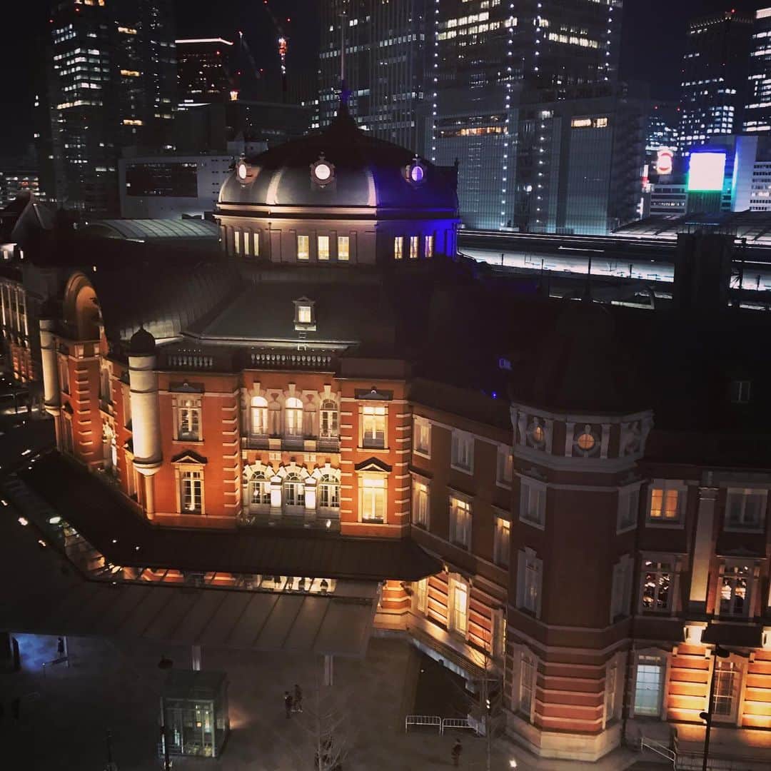 佐野史郎のインスタグラム：「東京駅。 やっぱり少年探偵団を想ってしまう^_^」