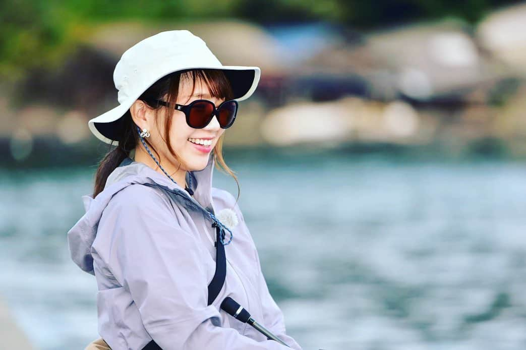 立石純子さんのインスタグラム写真 - (立石純子Instagram)「今年の初釣りはいつ行けるかな☺️🎣⠀ ⠀ ⠀ 冬の寒さを体感するのも、初めて…笑⠀ 楽しみがたくさんだ♫ ⠀ ⠀  #立石純子 #はだのブランドアンバサダー #ピアノ#シンガーソングライター#自然#seasidetrip #釣りガール #旅ガール #山ガール#naturephotography #japan #love#photooftheday #nature#キャスト #ルアーキャスティング  #eging #sea #fish #fishing #旅 #sst #釣り #絶景 #trip #海 #イカ #cooking #釣り初心者 #上手くなりたい」1月10日 23時03分 - junkokokotateishi