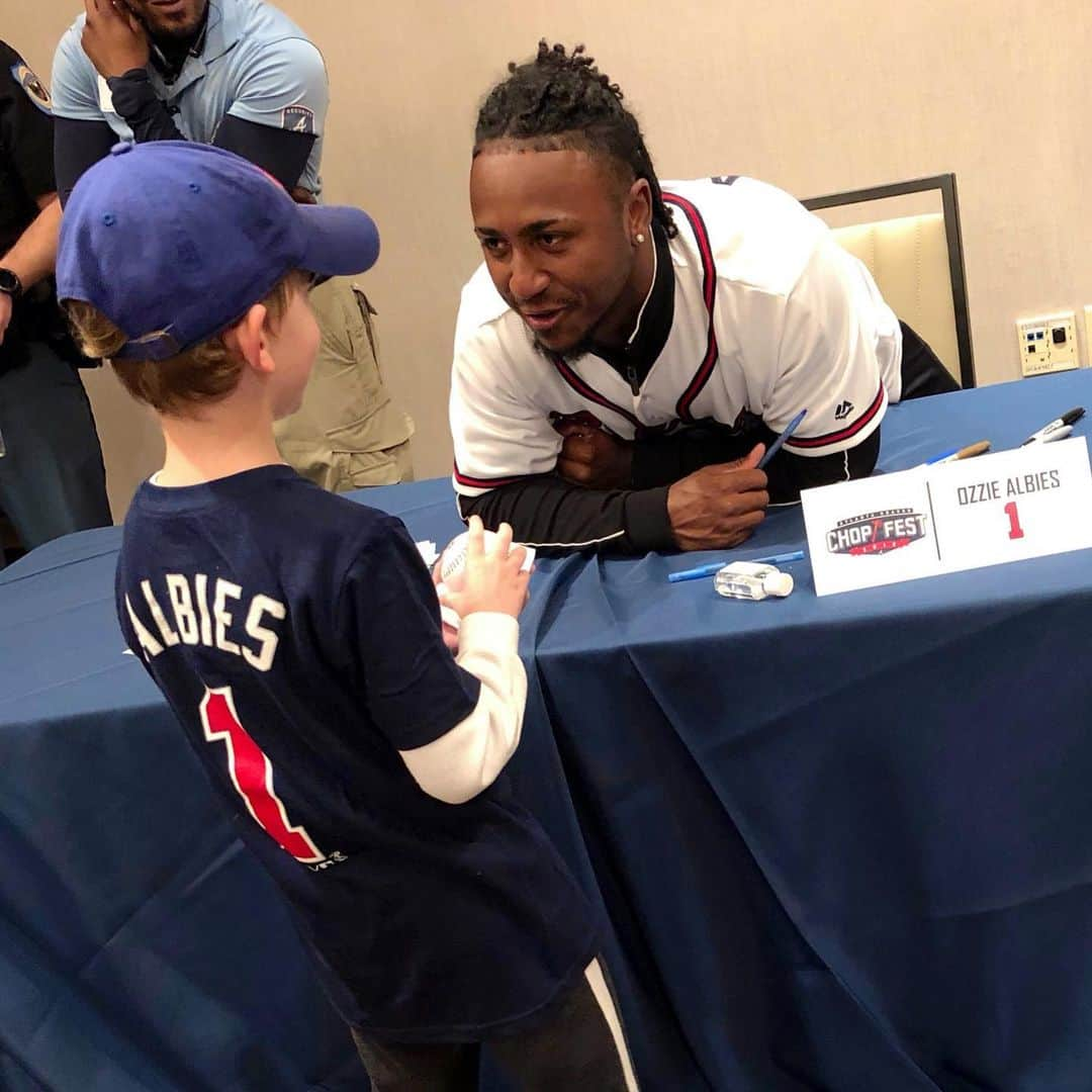 アトランタ・ブレーブスさんのインスタグラム写真 - (アトランタ・ブレーブスInstagram)「Chop Fest Autograph Sessions are ON SALE NOW ‼️ Link in bio 🎟」1月11日 0時23分 - braves