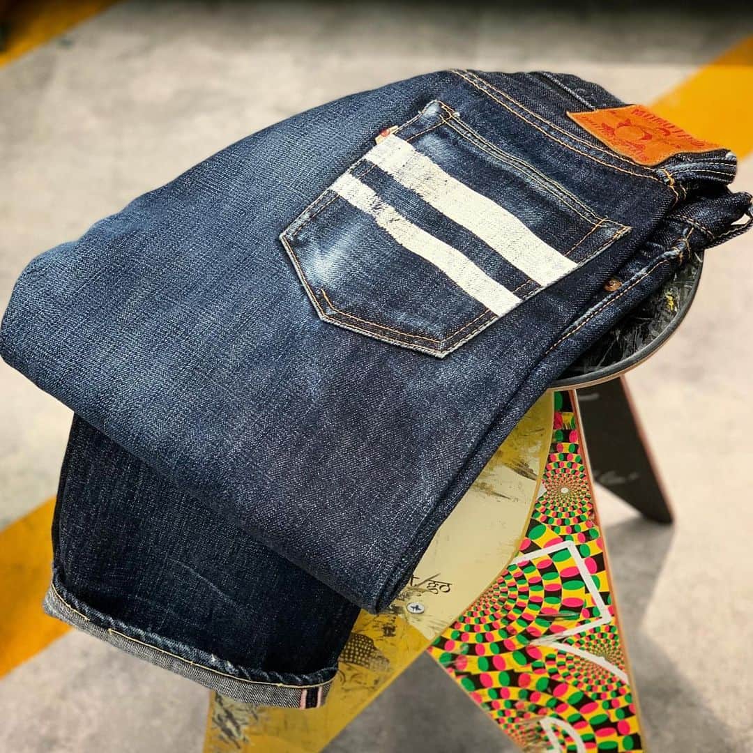 momotarojeansのインスタグラム：「2years.  #kojima #kurashiki #okayama #jeans #denim #denimday #denimporn #denimhead #selvedge #selvage #selvedgedenim #selvedgeforum #denimevolution #selvedgemurah #unionspecial #goingtobattle #madeinjapan #japanesedenim #fading #naturalfading #madebyhand #madeinjapan #jeanslife #vintagejeans #fade #selvedge #mensweardaily」