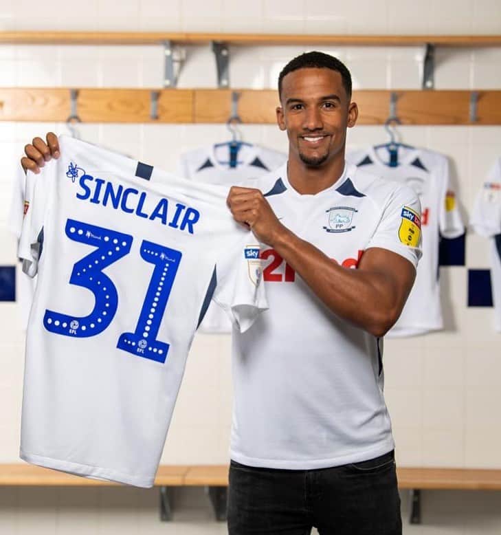 スコット・シンクレアのインスタグラム：「...So happy to have signed for @pnefcofficial can’t wait to get started..!」