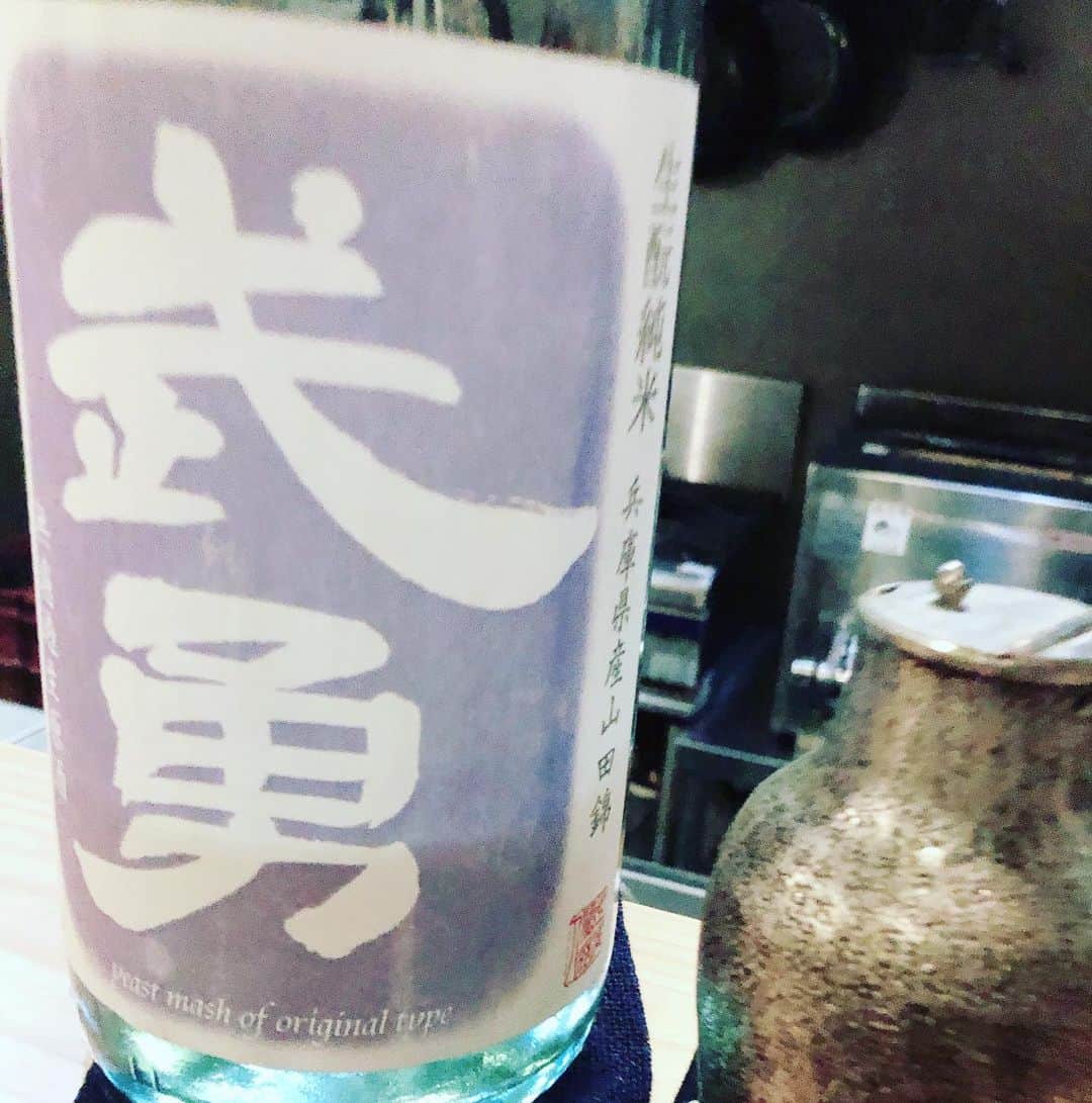 阿部洋子さんのインスタグラム写真 - (阿部洋子Instagram)「🥂🍴👯‍♀️ はじめてのお店。  お猪口選ぶのたのしいし、 酒器もステキ。 店主がマニアックな感じもまたよいなぁ。 空気感＆居心地よかった～🎶 #sake #日本酒 #date #dinner」1月11日 2時43分 - hirocoring
