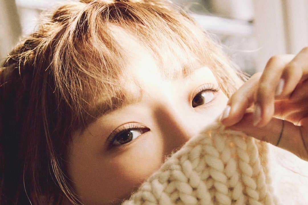 テヨン さんのインスタグラム写真 - (テヨン Instagram)「dear me🎧」1月11日 5時31分 - taeyeon_ss