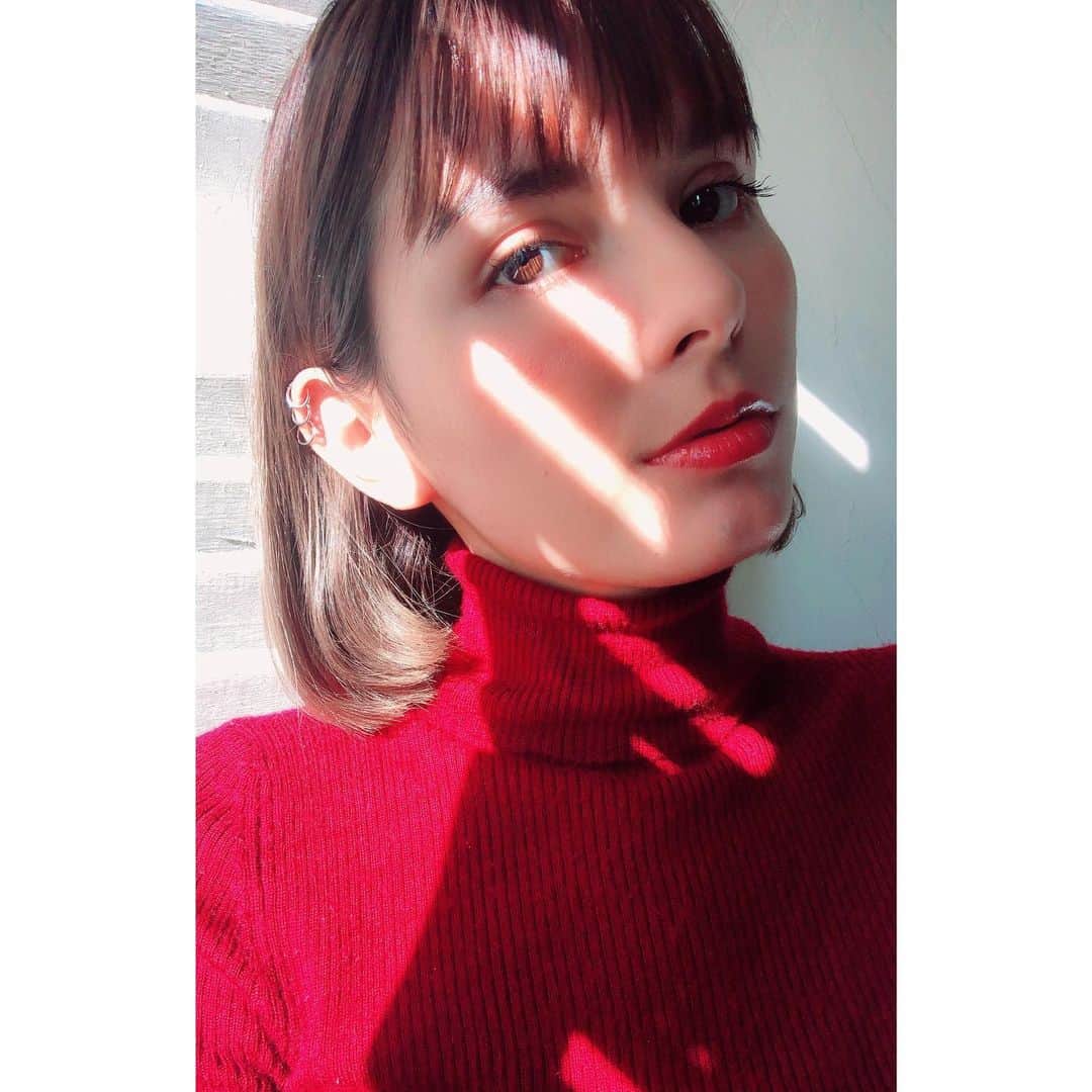 ケリーアンのインスタグラム：「🌞 @memelink.jp」