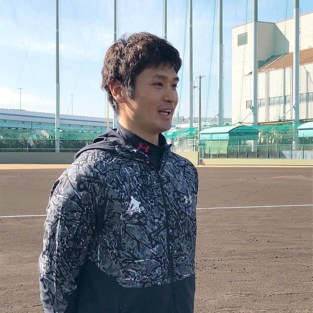 阪神タイガースさんのインスタグラム写真 - (阪神タイガースInstagram)「中田投手が自主トレを公開しました！ 「練習方法は無限にあると思うので、良いものはしっかり取り入れてやっているところです。 タイガースの一員として、チームの優勝に貢献できるように、目の前の1試合を全力でやっていきたいです！」と語っていました。 #中田賢一 選手 #自主トレ公開 #阪神タイガース」1月11日 16時59分 - hanshintigers_official