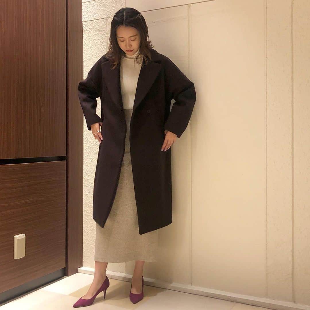 のインスタグラム：「. 大人気のチェスターコートも今なら40%OFFでお買い求め頂けます✨ . #demiluxebeams #BEAMS #19fw」
