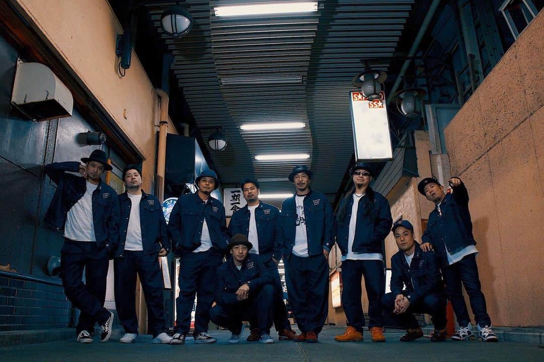 FISHBOYのインスタグラム：「2020。 ULTIMATE CREW。 . . special thanks @levis_japan . . photo by @kazuki_85 . #crew」