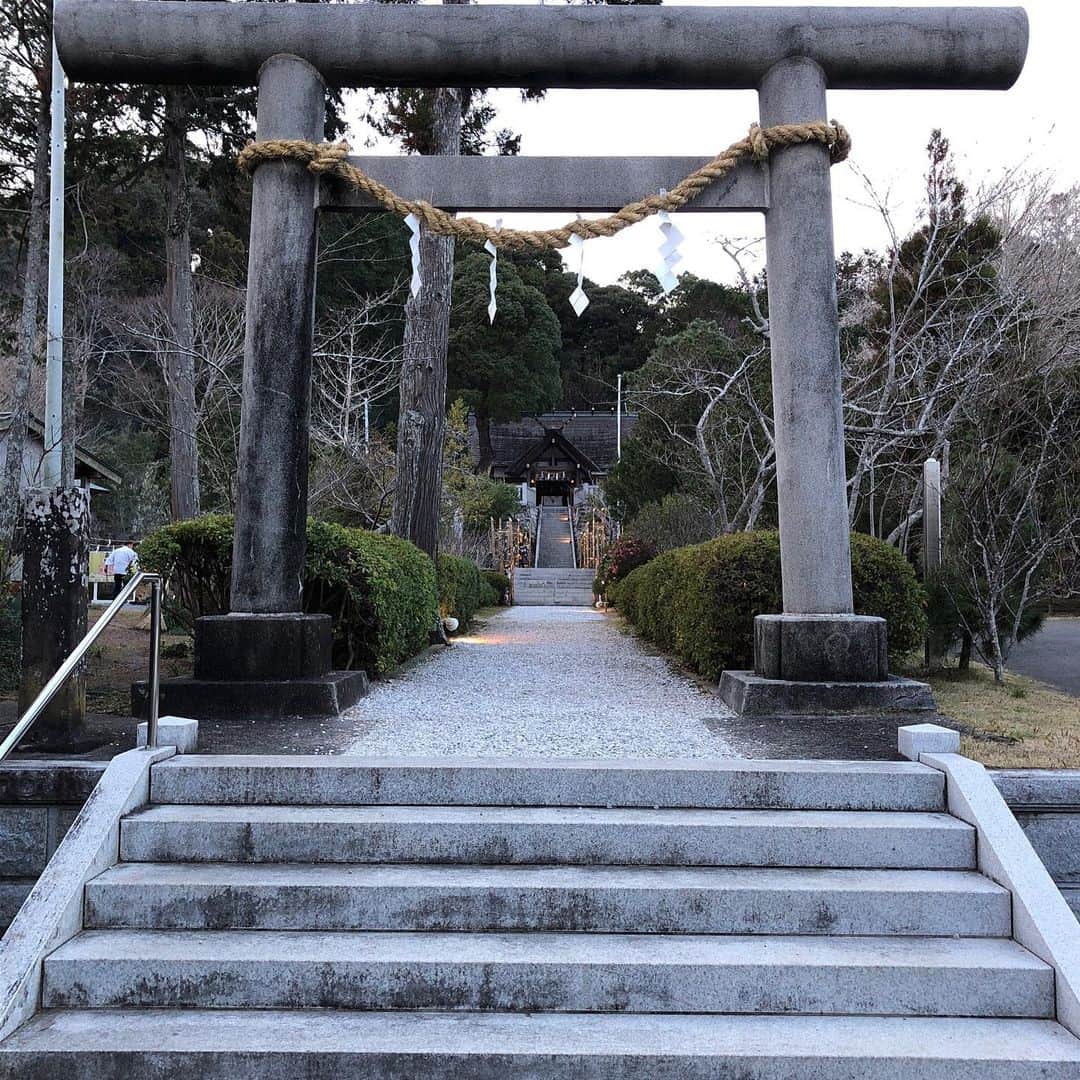 林克治さんのインスタグラム写真 - (林克治Instagram)「日本で唯一の料理の神様を祀った神社へ参拝。  南房総市千倉町！」1月11日 13時11分 - hayashikarika