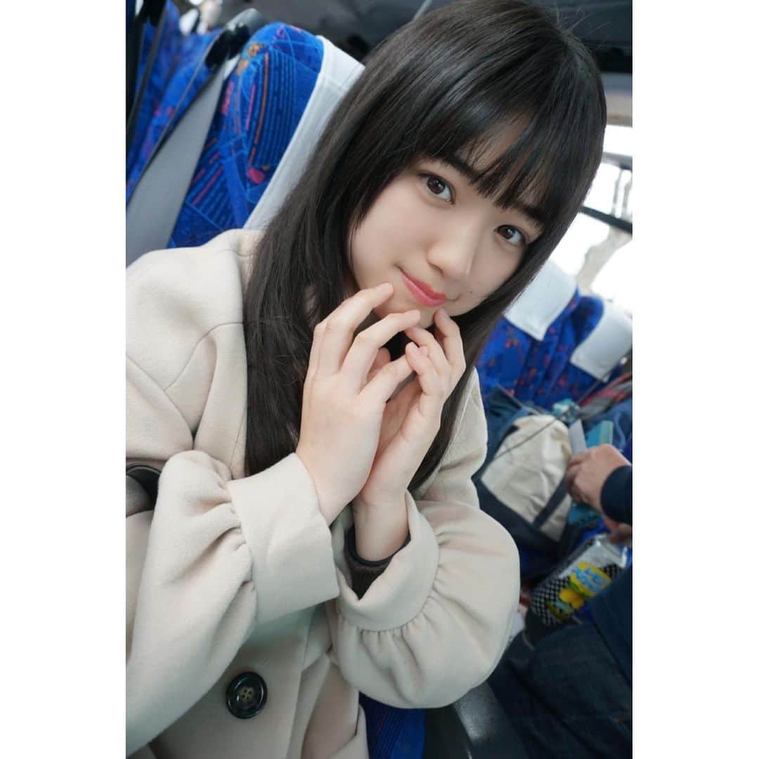 のインスタグラム：「隣の席は君がいい!! #滝口きらら　#ゑんら」