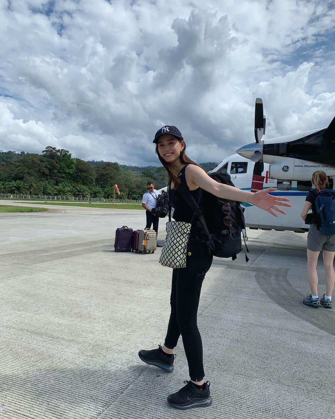 新木優子さんのインスタグラム写真 - (新木優子Instagram)「小さな２０人乗りの飛行機に乗って移動✈️」1月11日 14時18分 - yuuuuukko_